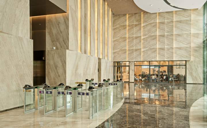River Bank Place 3 - Office for rent