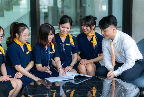 savills vietnam recruitment